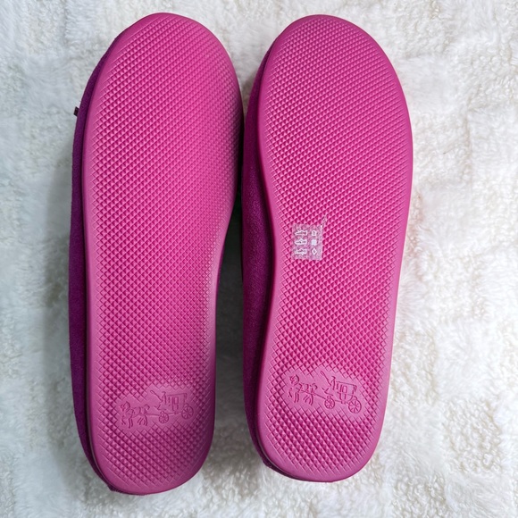 New Coach Fuchsia Suede Loafers Size 7 - Picture 6 of 9
